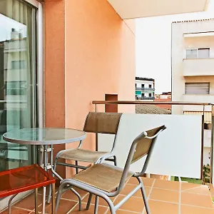 Ginosi Basics Centric Apartel Castelldefels